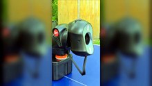 Tischtennismaschine