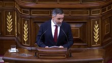 Abascal a Sánchez: "¿Qué hace ahí sentado aún? Las cucarachas le ganan en resiliencia y eso no les hace admirables"
