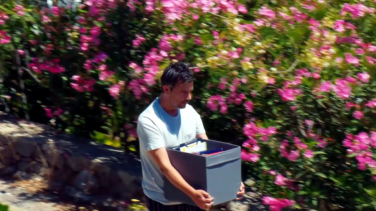 Daha On Yedi - Episode 4 (English Subtitles)