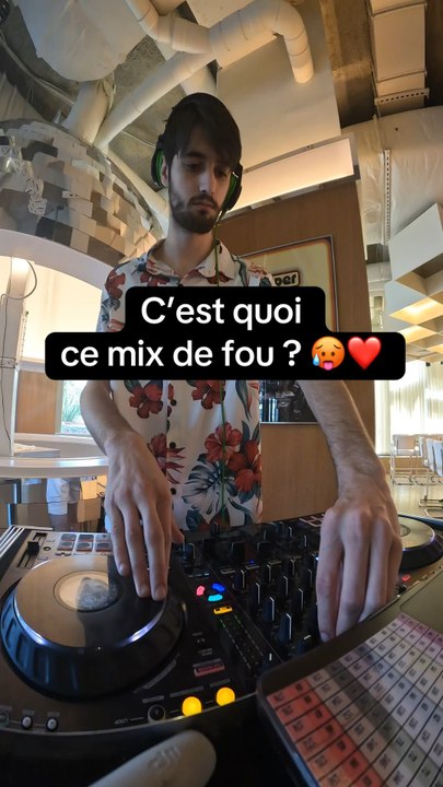 Ça passe plutôt bien nan ? 👀#dj#mix#groove#michi#fyp