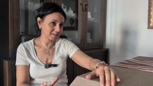 La historia de la madre de un niño con una enfermedad neurodegenerativa: "La sonrisa de Juan es eterna, aunque ya no sonría"