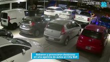 Robaron y provocaron destrozos en una agencia de autos en City Bell