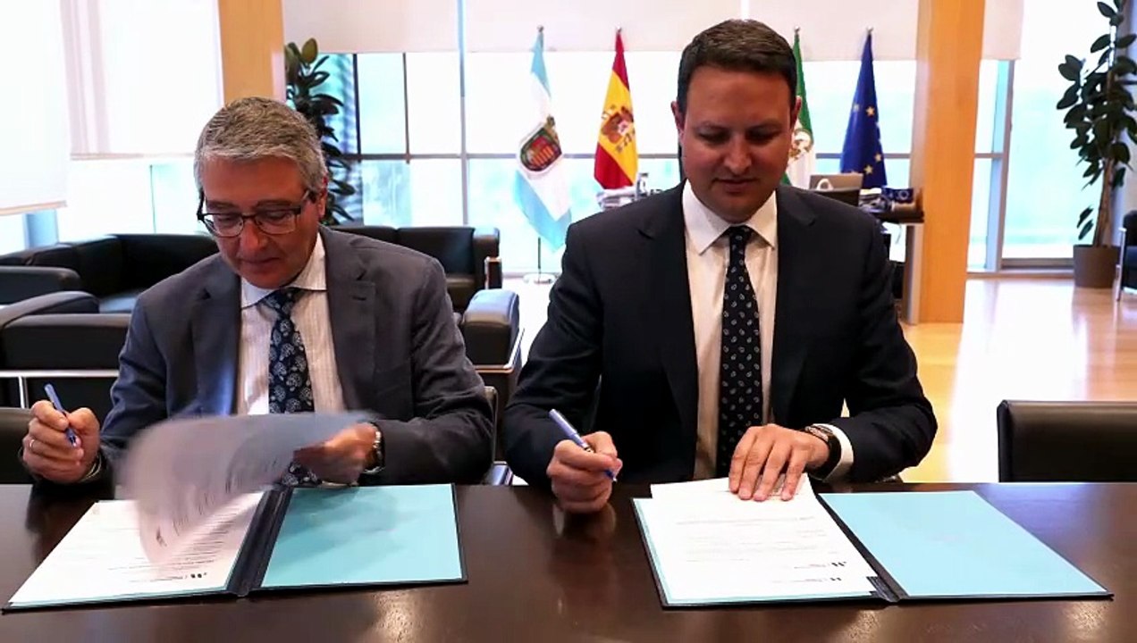 FIRMA DE CONTRATO || MÁLAGA