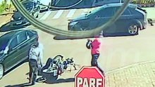 Veja: adolescentes são arremessados contra motociclista após acidente com moto elétrica em Cascavel