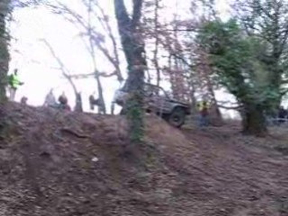 4x4 trial de lacoste 84
