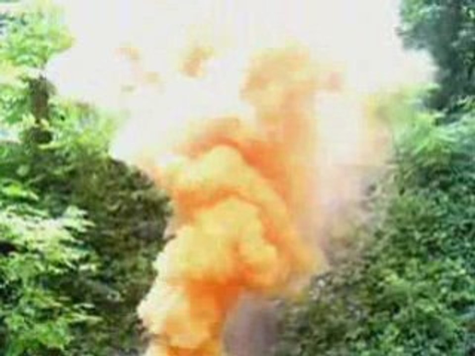 Test du fumigène Enola gaye