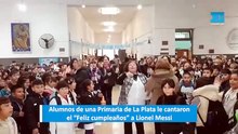 Alumnos de una Primaria de La Plata le cantaron el “Feliz cumpleaños” a Lionel Messi