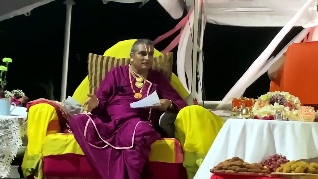 Sri Vishwananda talk- Can a psychotherapist clean the patient from karma