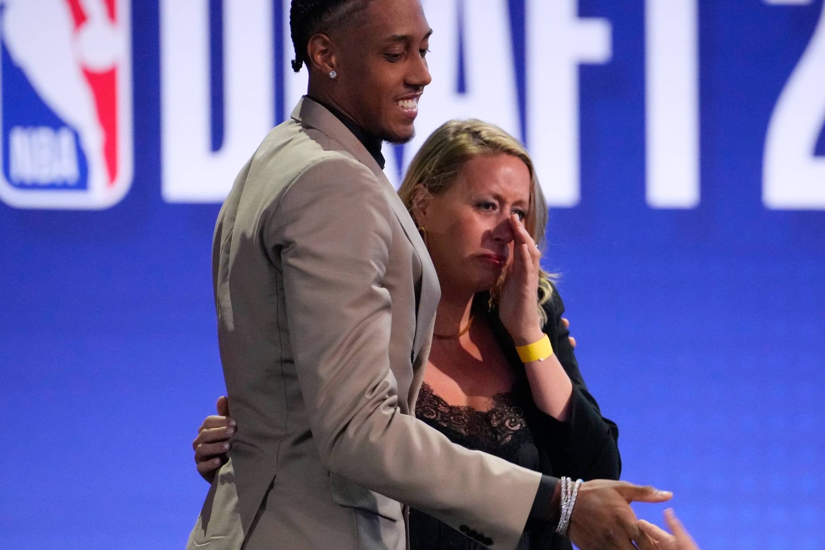 El 'unicornio' español Baba Miller, drafteado por los Clippers con el número 36<br>