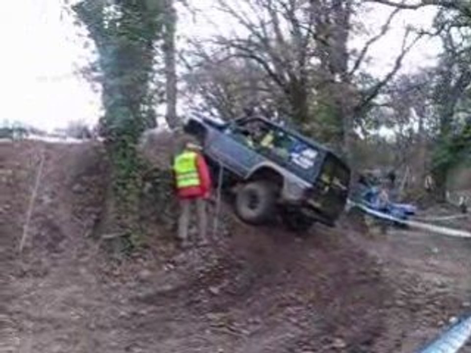4x4 trial de lacoste 84