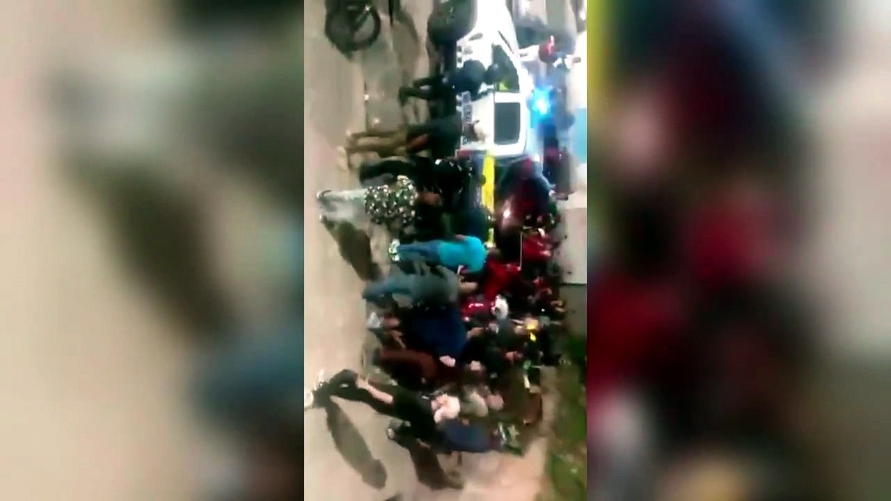 Milagro entre las ruinas_ equipos de emergencia logran rescatar a un joven atrapado_original
