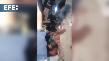 Milagro entre las ruinas: equipos de emergencia logran rescatar a un joven atrapado