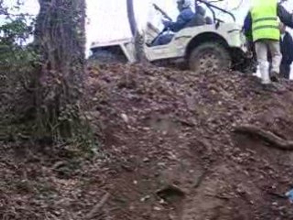 4x4 trial de lacoste 84