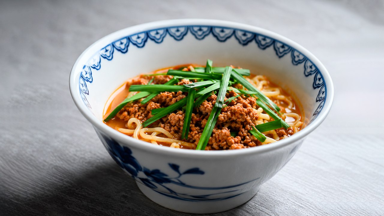 How Does Taiwan Ramen Get So Spicy? 🍜