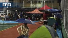 Venezolanos se refugian en tiendas de campaña por temor a nuevas réplicas tras el doble terremoto