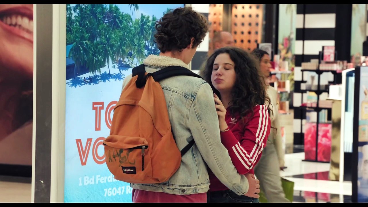 Cos'è l'amore?, guarda l'inizio del film (HD)
