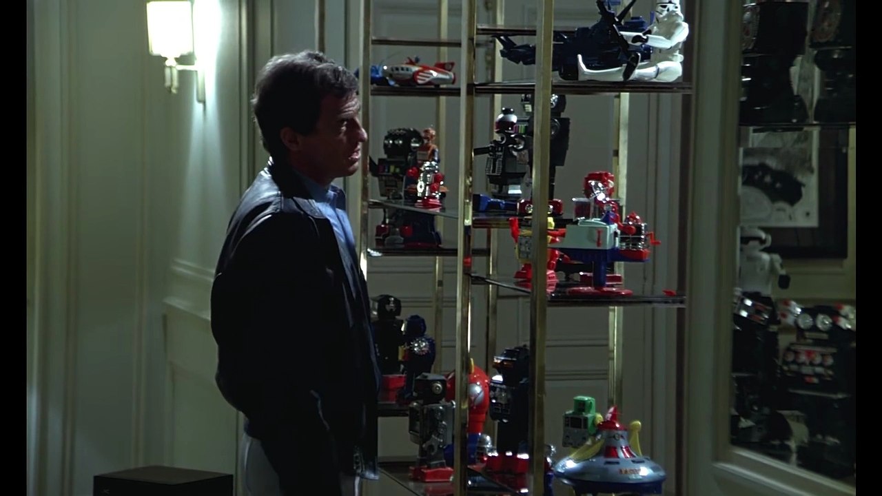 Le Professionnel - Extrait La collection de robots [VF|HD1080p]