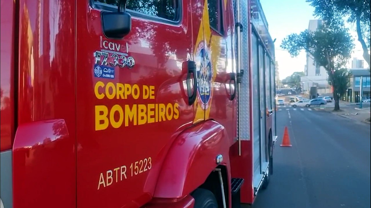 Curto-circuito provoca princípio de incêndio em apartamento no Centro de Cascavel