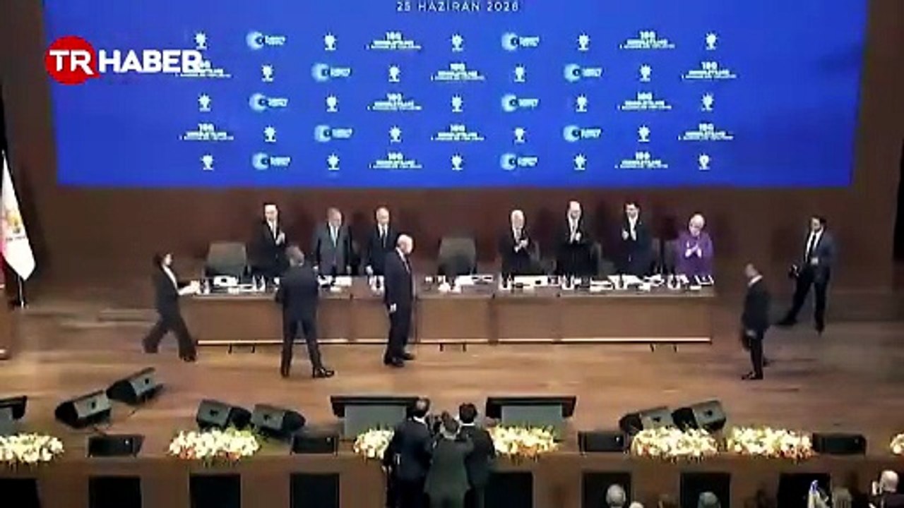 AK Parti'ye katılacakları konuşuluyordu: Mesut Özarslan ve Rasim Arı genel merkeze geldi