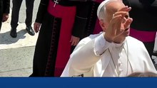 Quem vai ganhar a Copa? Brasileiros tentam arrancar palpite do Papa