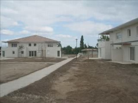 33450 appartement T3 st loubes