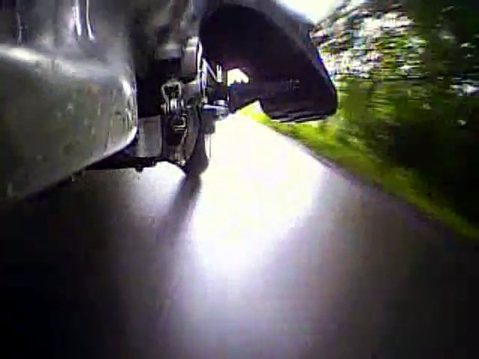 Aprilia 450 SXV im Regen