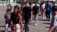 Los consulados montan actos masivos de 'nietos del exilio' para darles la nacionalidad: "Somos 11 de la misma familia"
