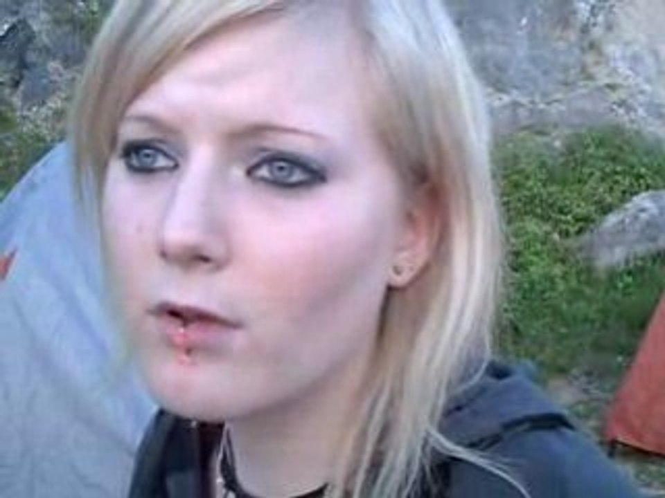 CLIP0133