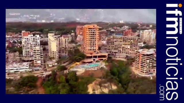 Policía venezolana realiza un sobrevuelo por las áreas más afectadas que dejó el sismo ayer en Venezuela