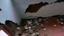 Dramático: el video de un hombre que huye por la escalera de un edificio a punto de derrumbarse