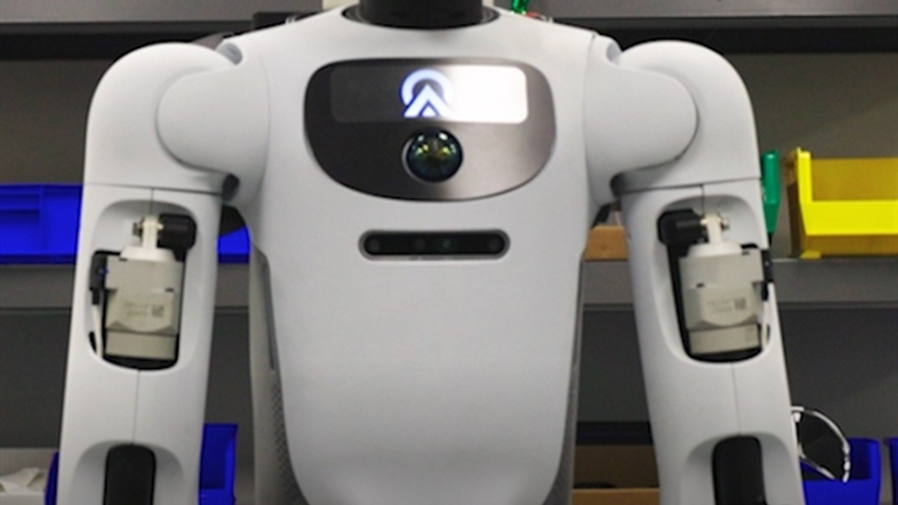 This $5 Billion Startup Is Putting Humanoid Robots To Work