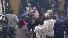 ¡Rescatan con vida a un perrito en Caracas, Venezuela! La esperanza sigue viva