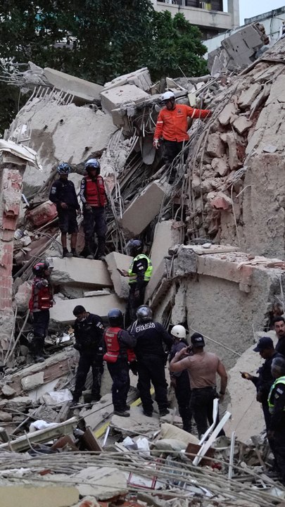 Tragedia por terremotos en Venezuela