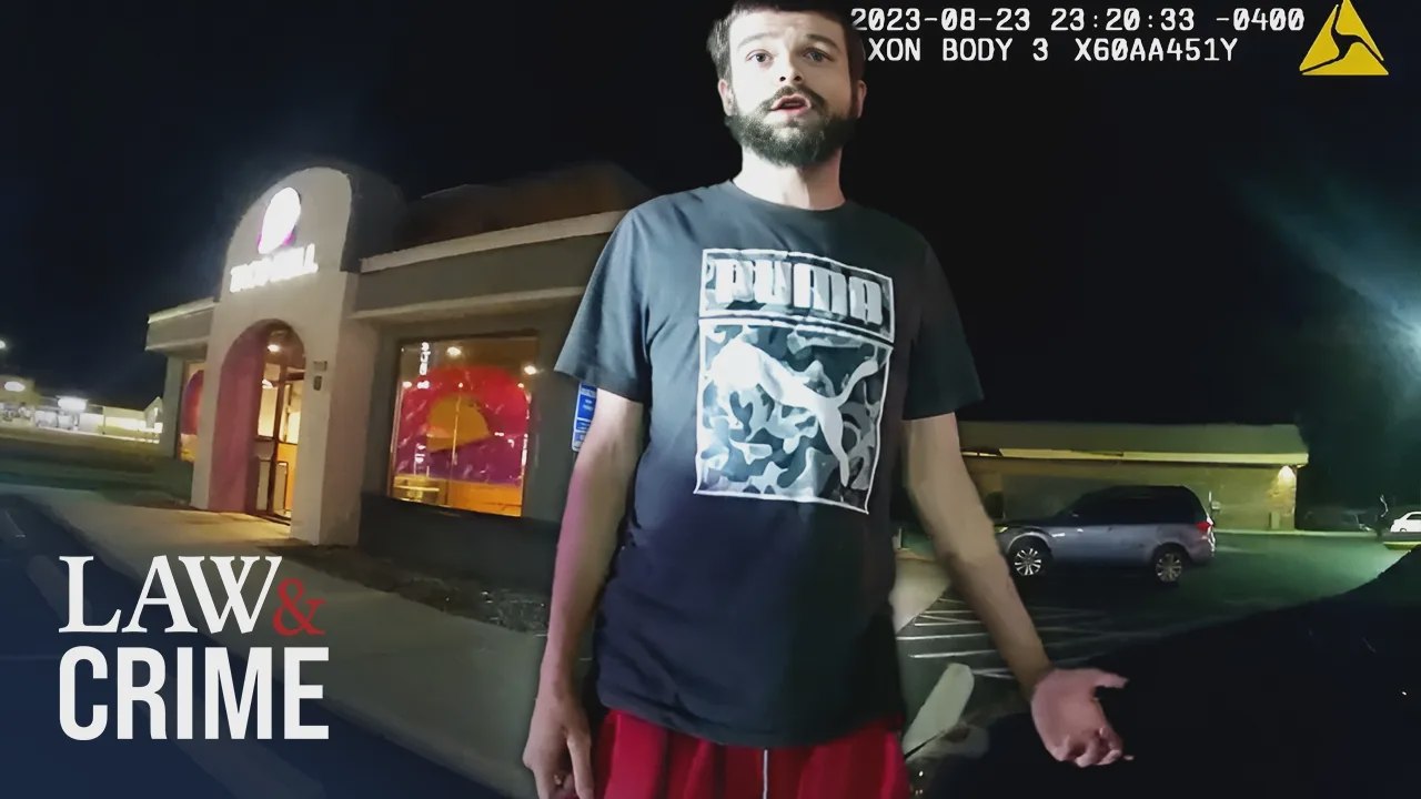 Un viaje a Taco Bell da un giro siniestro