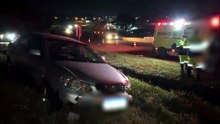 Motorista abandona veículo após acidente com Corolla na PRc-467 em Cascavel