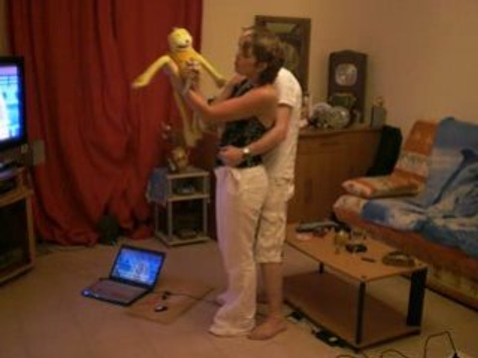 nana steph délire sur pres de moi de lorie