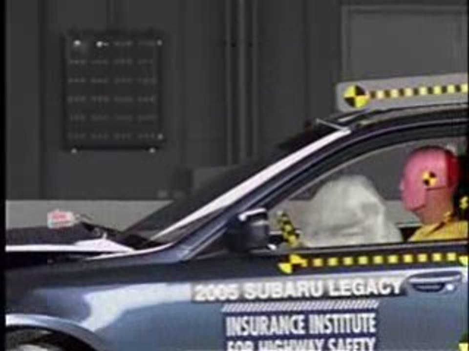 crash test Subaru