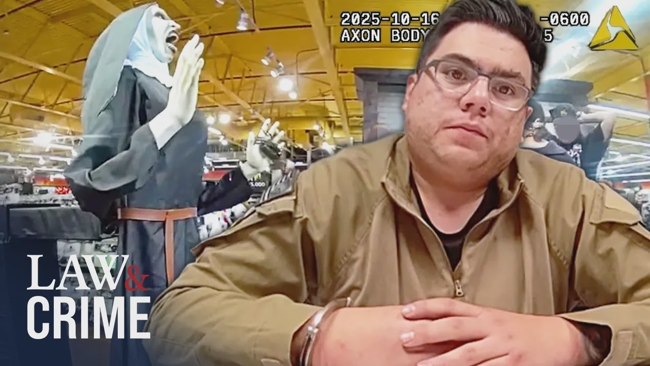 ¡Se pone intenso en Spirit Halloween! Así fue el tiroteo captado por la cámara corporal