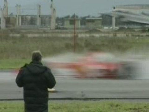 Avion de chasse vs Michael Shumarer