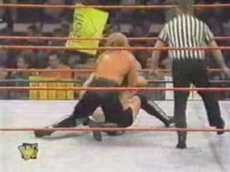 Triple H vs Ken Shamrock