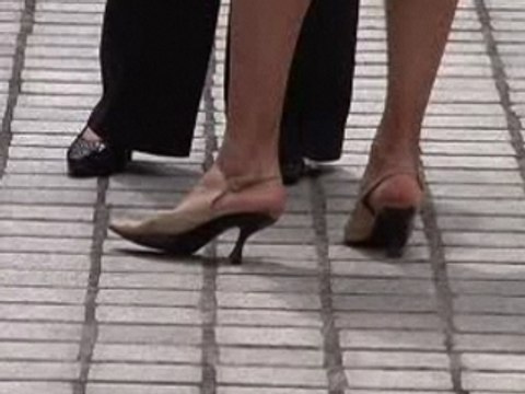 Epouser un millionnaire ? Bakchich passe à l'acte !