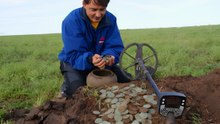 Meet the Florida student behind the ancient gold treasure find