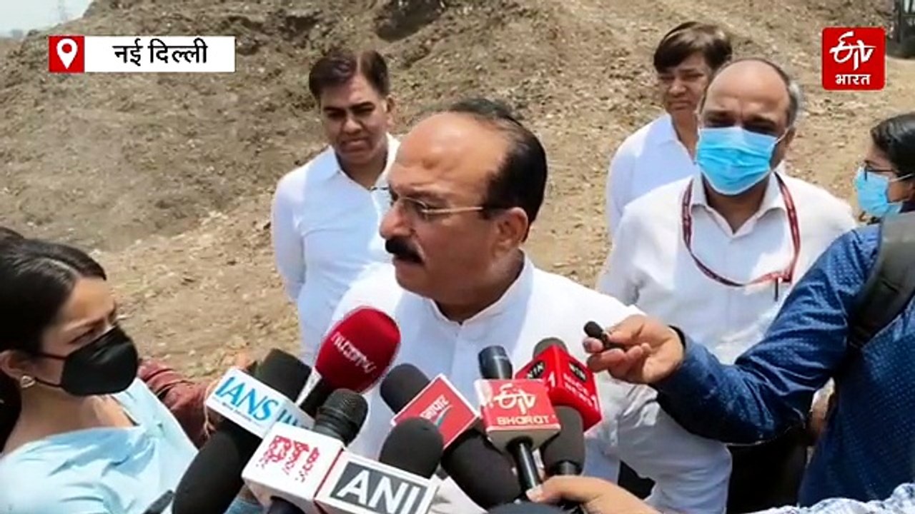 गाजीपुर लैंडफिल साइट का मंत्री आशीष सूद ने किया निरीक्षण, बोले- 31 जुलाई तक बढ़ेगी कचरा निस्तारण की रफ्तार