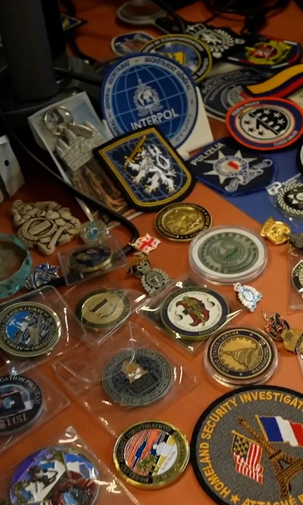 Je me rends à l'Unité Nationale de Police Judiciaire !