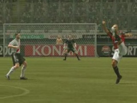 PES 2008 Lob Retourné Ronaldo 45m