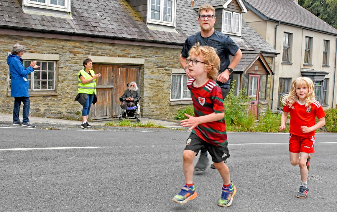 Gallery: Ras Bryndioddef Fun Run - Newcastle Emlyn 2026