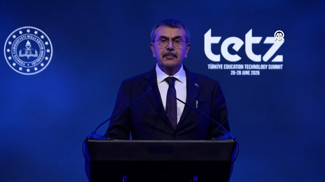 Bakan Tekin, “7. Türkiye Eğitim Teknolojileri Zirvesi ve Fuarı Açılış Töreni”nde konuştu