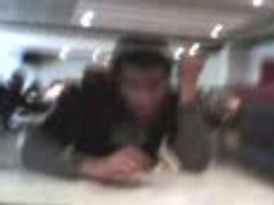 Slame se tape un rail de sel