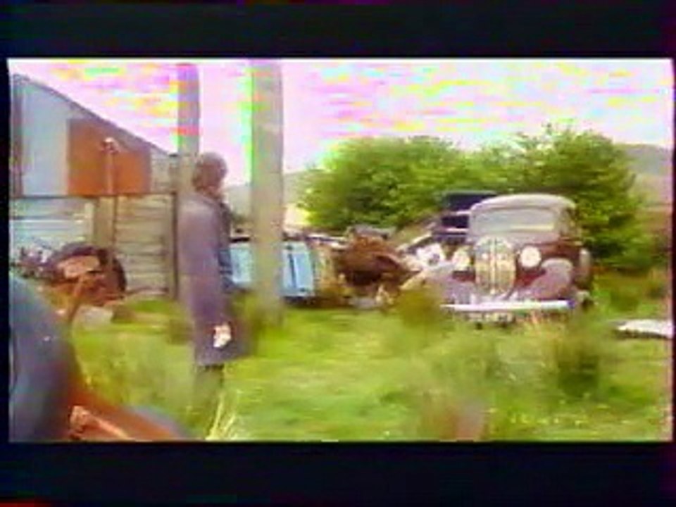 1987 - Johnny Hallyday dans “Embarquement Immédiat” : Voyage en Irlande (FR3, 17 Juin)