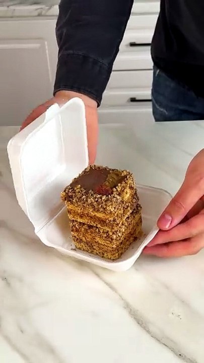 Dessert Packaging Hack
